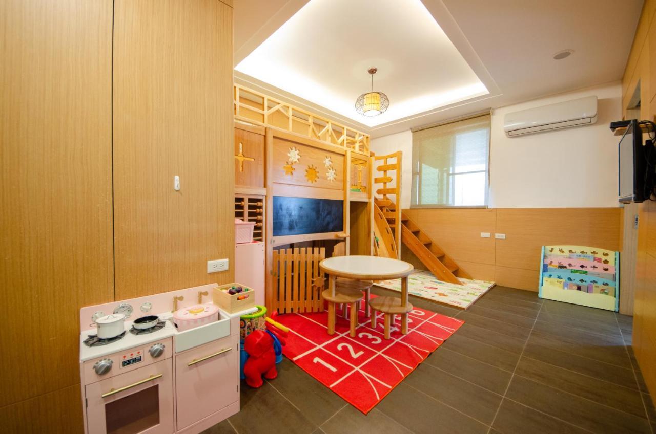 宜人生活溜滑梯親子民宿 Easylife B&B Дуншань Екстер'єр фото