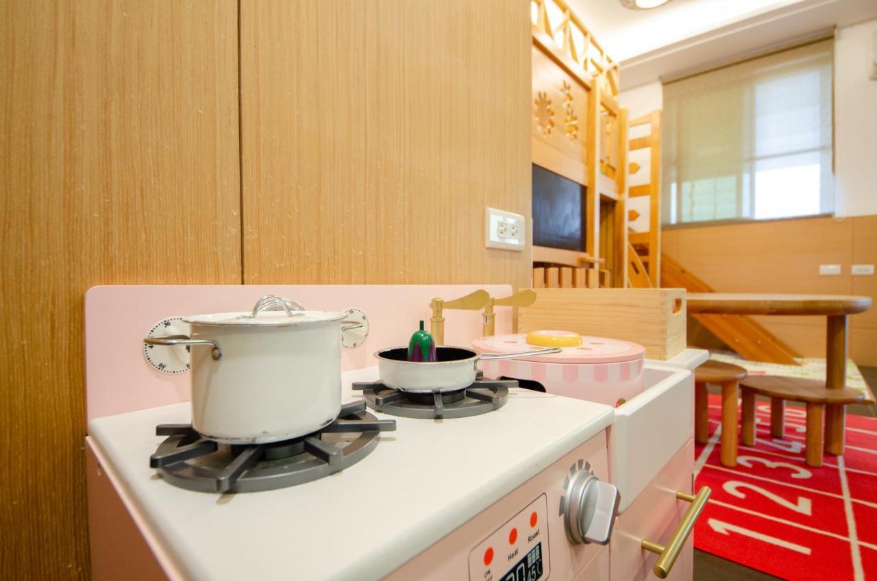 宜人生活溜滑梯親子民宿 Easylife B&B Дуншань Екстер'єр фото
